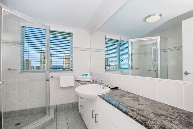 2 Bedrooms Ocean View