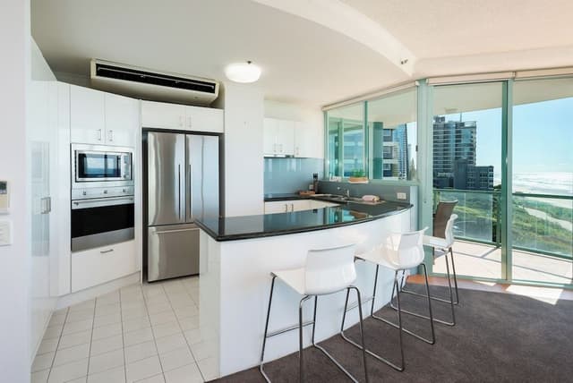 2 Bedrooms Ocean View