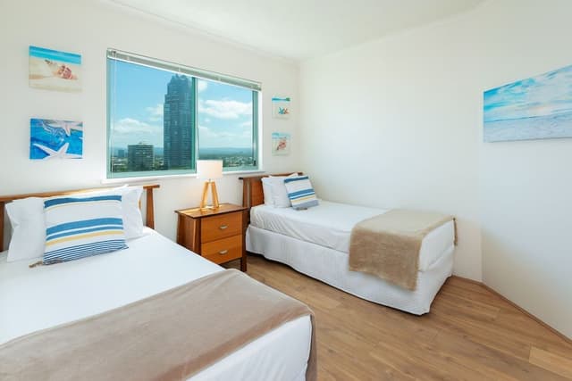 2 Bedrooms Ocean View