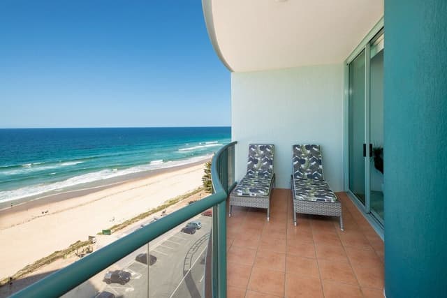 2 Bedrooms Ocean View