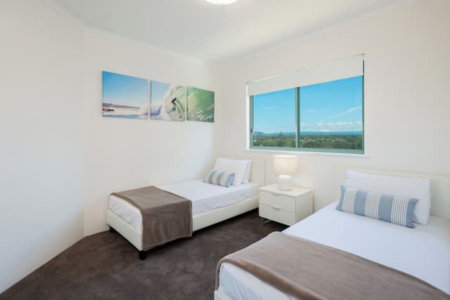 2 Bedrooms Ocean View
