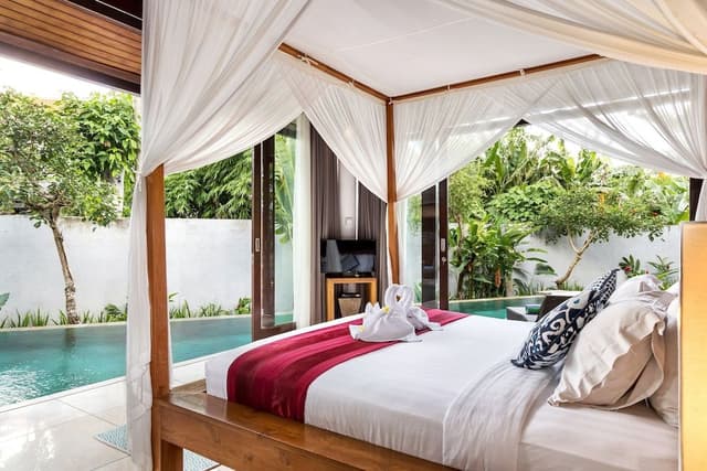 Deluxe Villa, 3 Bedrooms, Smoking, Pool View