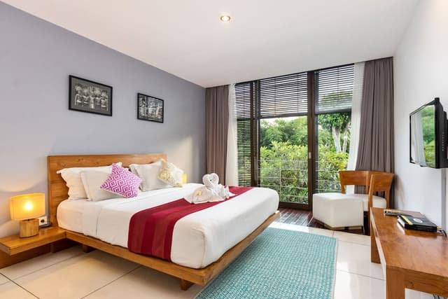 Deluxe Villa, 3 Bedrooms, Smoking, Pool View