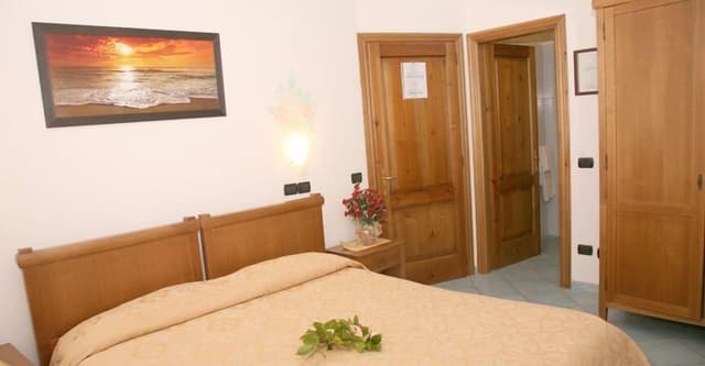 Economy Double or Twin Room