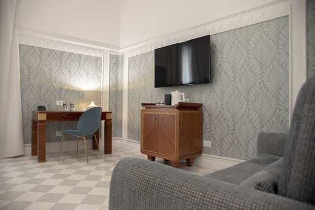 Comfort Room
