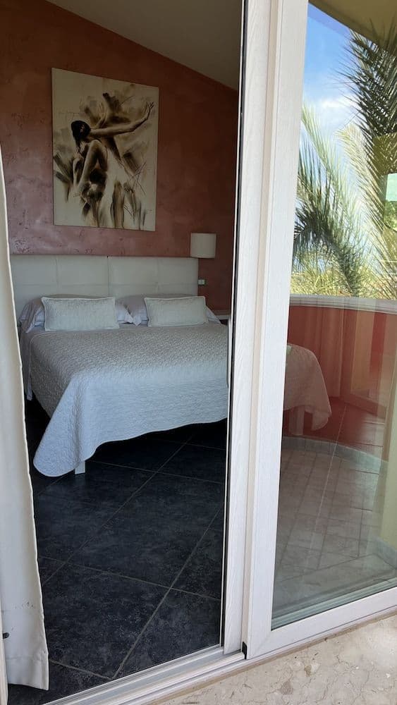 Panoramic Suite, 1 Queen Bed, Tower