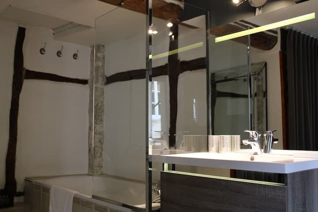 Romantic Suite, Ensuite (Quetzacoalt)
