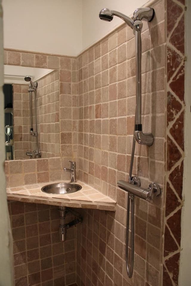 Suite, Ensuite (Trinitario)