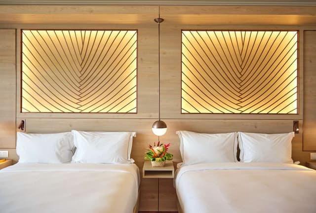 2 QUEEN BED STANDARD ROOM