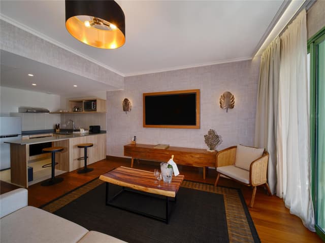 TWO BEDROOM KING BED OCEAN VIEW SUITE