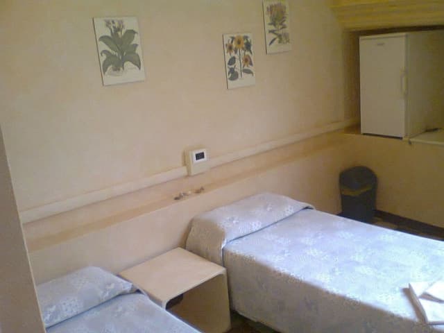 Twin Room, 2 Twin Beds