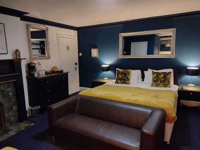 Family Room, Ensuite