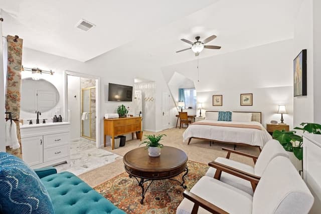 Deluxe Studio Suite, 1 Bedroom, Kitchenette