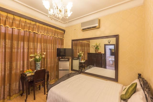 Superior Room, 1 Double Bed, Bathtub