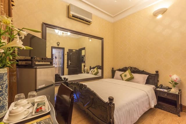 Superior Room, 1 Double Bed, Bathtub