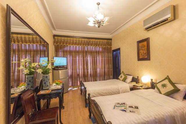 Deluxe Room, 1 Double Bed, Balcony, Garden View
