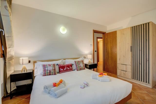 Family Apartment, Multiple Bedrooms (L' Aquila Campo Smith On The Ski)