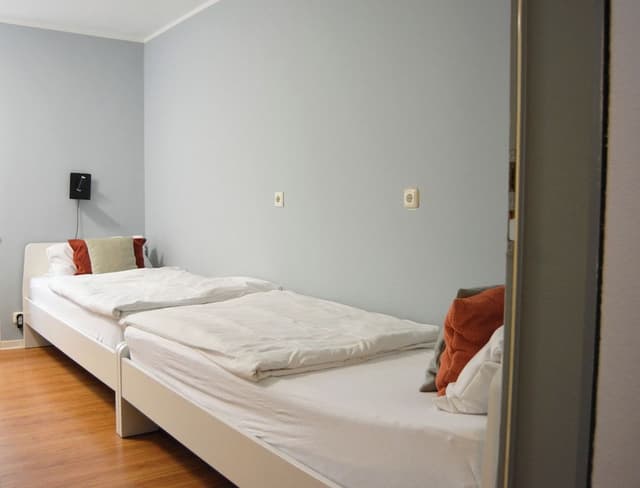Twin Room, Shared Bathroom