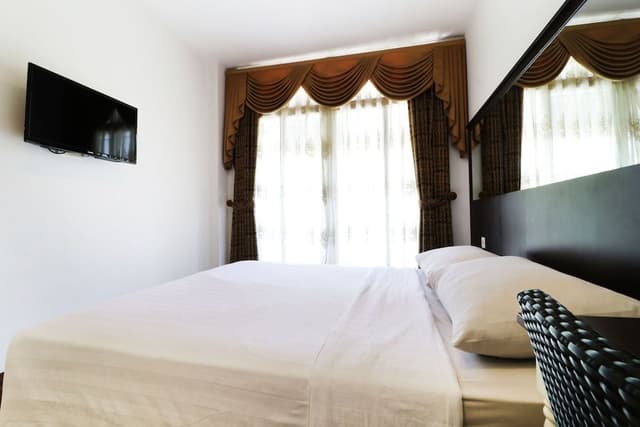Deluxe Double Balcony