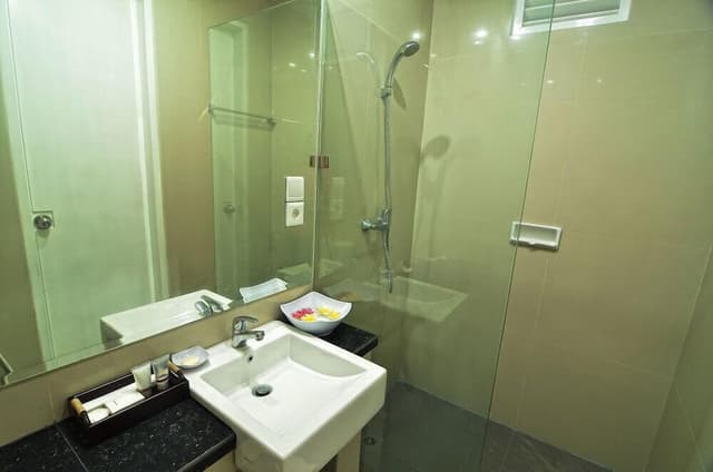 Deluxe Double Room, Pool View