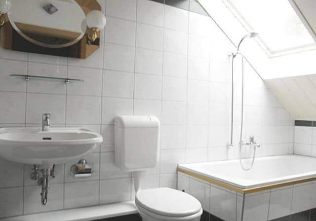 Apartment (4)