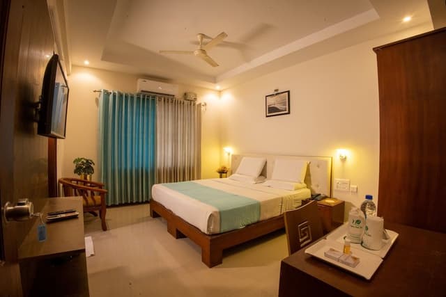 Superior A/C Rooms