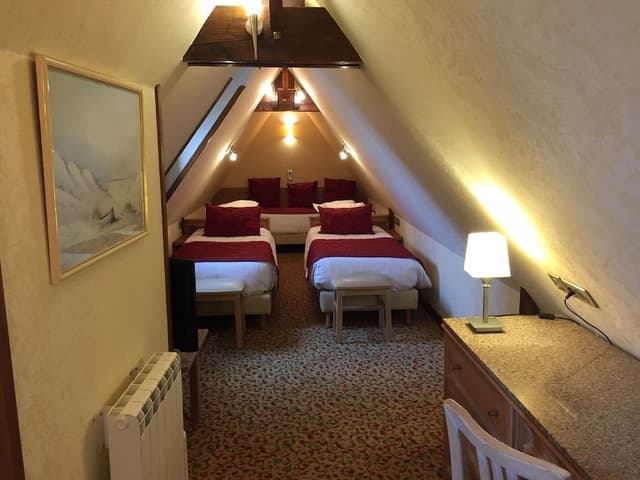Triple Room, 3 Twin Beds