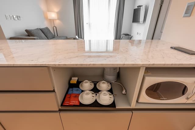 Suite (self-catering)