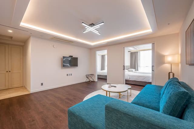 Premier Suite