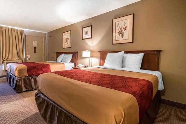Standard Room, 2 Queen Beds, Non Smoking