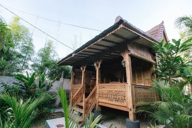 Classic Cabin, 1 King Bed, Garden View, Garden Area