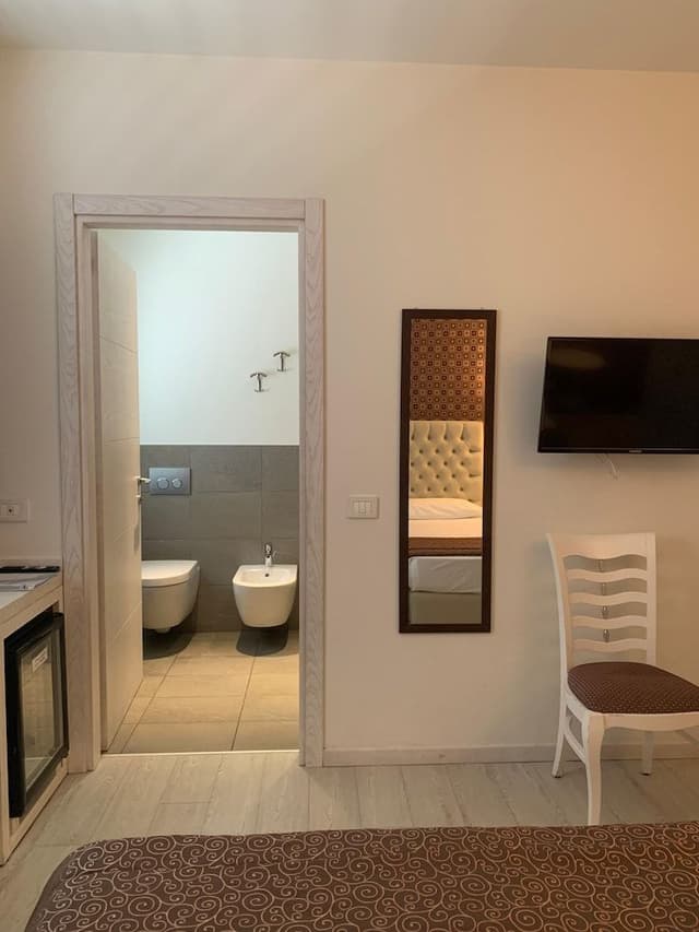 Economy Double or Twin Room, 2 Bedrooms, Refrigerator, City View