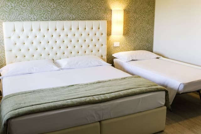 Classic Double or Twin Room, 1 Bedroom, Refrigerator, City View