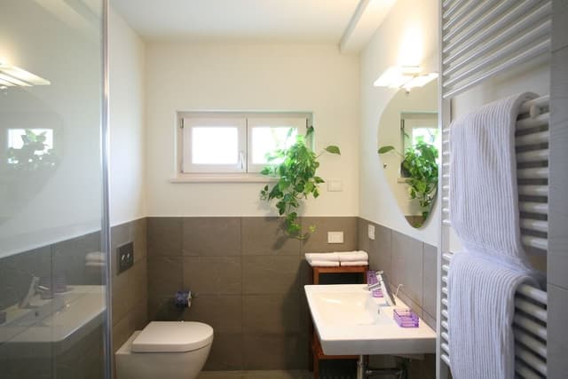 Economy Double or Twin Room, 2 Bedrooms, Refrigerator, City View