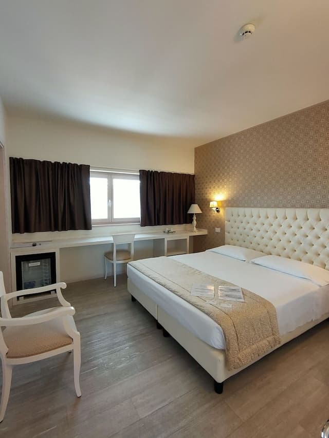 Economy Double or Twin Room, 2 Bedrooms, Refrigerator, City View