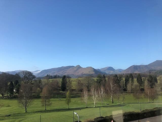 Superior Double or Twin Room, Ensuite, Mountain View