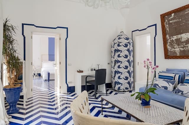 Signature Suite
