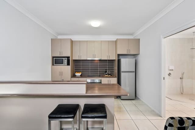 Deluxe One Bedroom Apartment