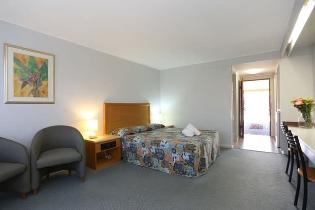 Queen Room