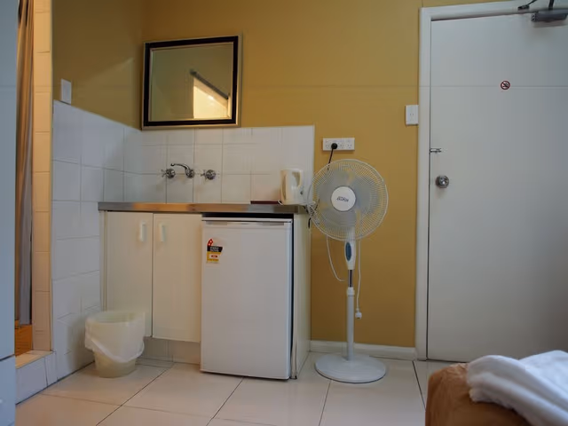 Standard Double Ensuite Room