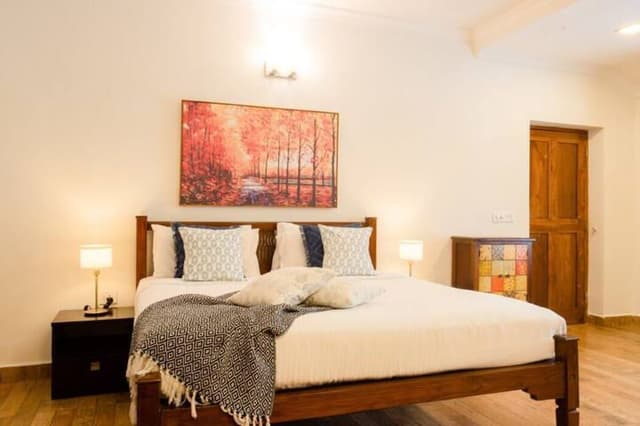 4 bedroom Royal Jacuzzi Villa