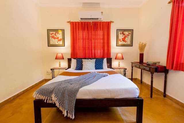 2 Bedroom Suite