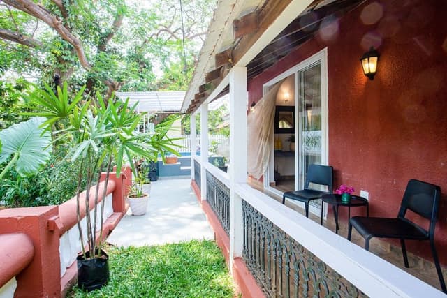 4 bedroom Royal Jacuzzi Villa