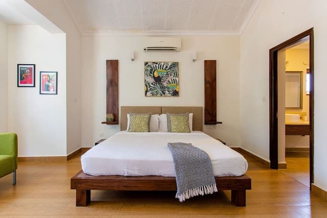 5 bedroom Presidential Villa