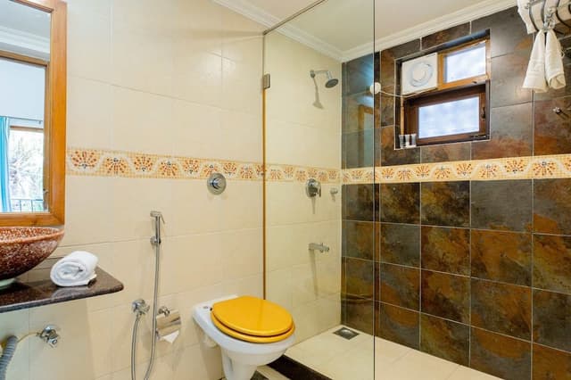 2 Bedroom Suite