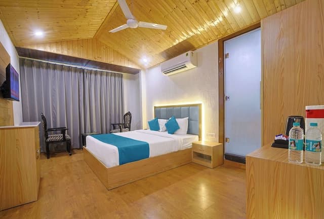 Executive King Room