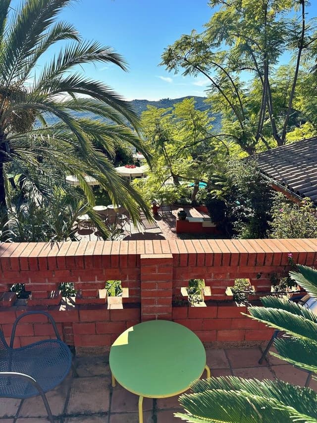 Duplex, Sea View