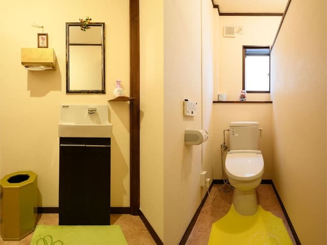 Japanese Room with Shared Washroom - Quadruple (Non-Smoking)