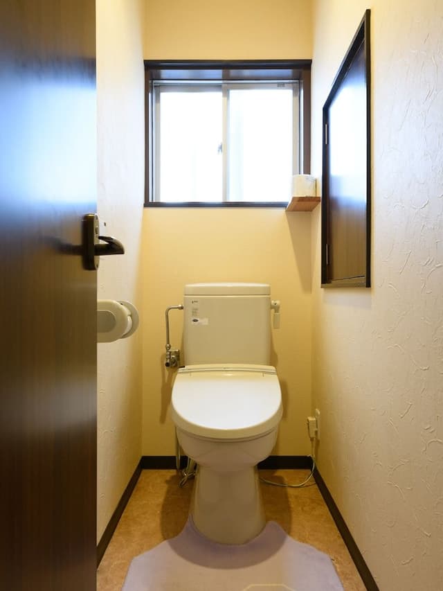 Japanese Room with Shared Washroom - Quadruple (Non-Smoking)