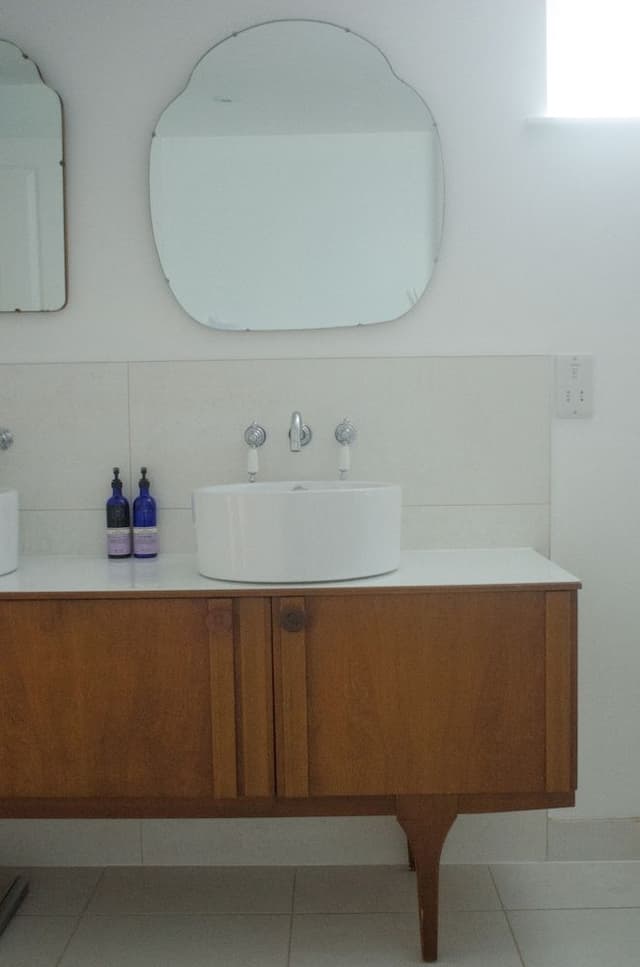 Deluxe Double or Twin Room (Super King Bed)